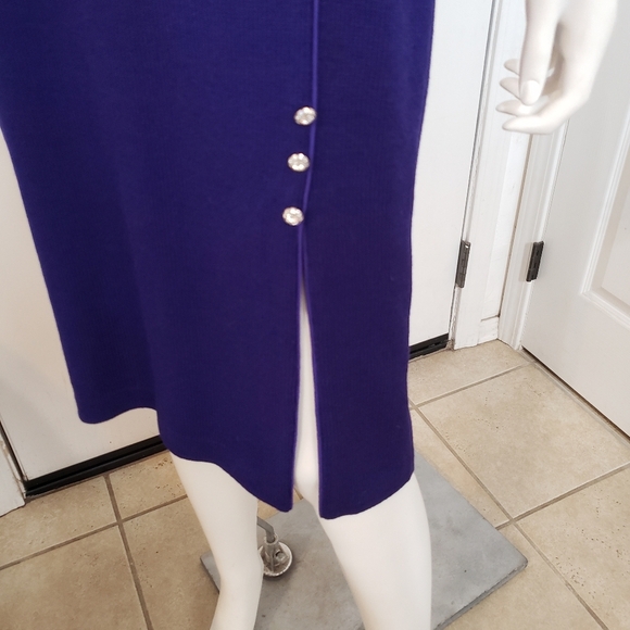 St. John Collection by Marie Gray - Picture 8 of 10